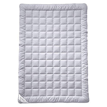 billerbeck Bettdecke S20 UNO - Ganzjahresdecke – 135 x 200 cm – AIRFILL - Hohlfaser-Füllung, Baumwollbezug mit Aloe-Vera-Veredelung, Weiß im Sale